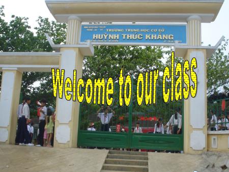 Bài giảng môn Tiếng Anh Lớp 8 - Unit 7: My neighborhood - Lesson 1: Getting started + Listen and read